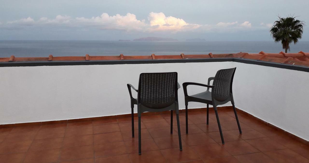 Villa Scirocco Madeira - Ocean View Machico  Exterior photo